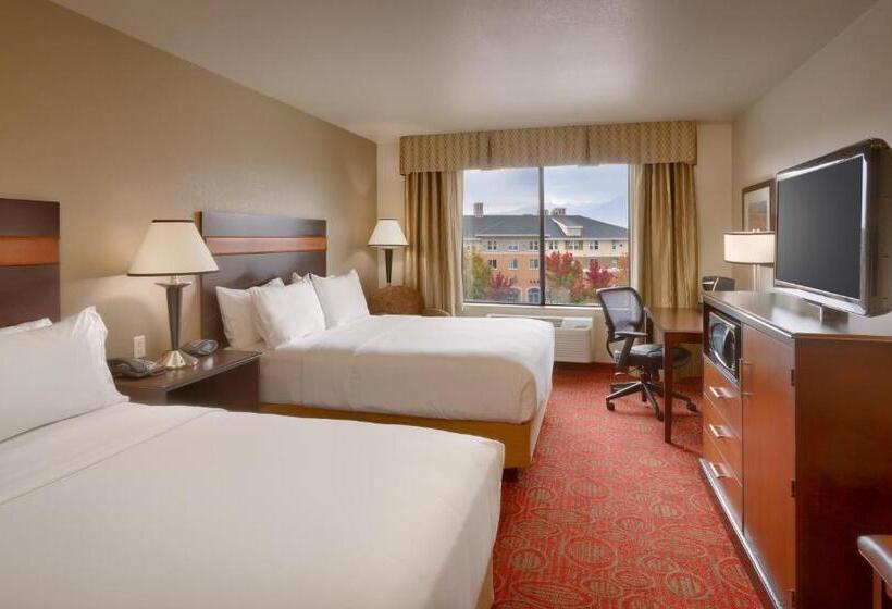 Люкс Адаптированный для Инвалидов, Holiday Inn Express Orem North Provo, An Ihg