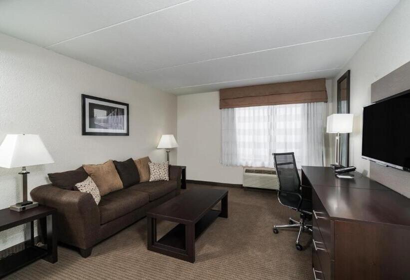Люкс Кровать Кинг, Wingate By Wyndham Bowling Green