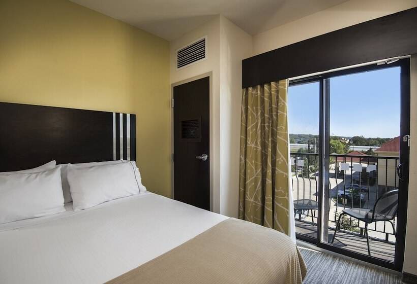 Номер Стандарт 2 Двуспальные Кровати, Holiday Inn Express Conway, An Ihg