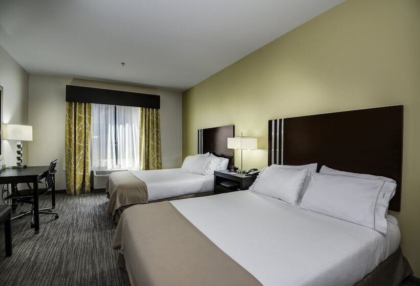 Номер Стандарт 2 Двуспальные Кровати, Holiday Inn Express Conway, An Ihg
