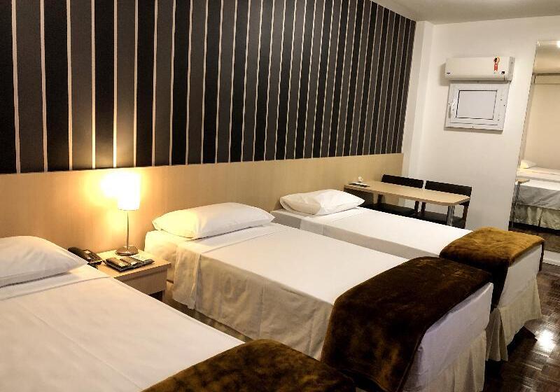 Люкс Кровать Кинг, Holiday Inn Express Conway, An Ihg