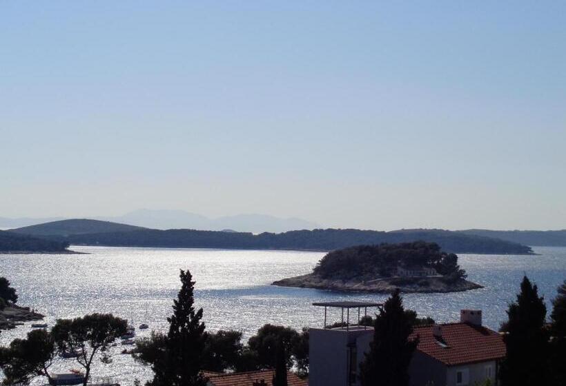침실 2개 바다 전망 아파트, Hostel Villa Zorana