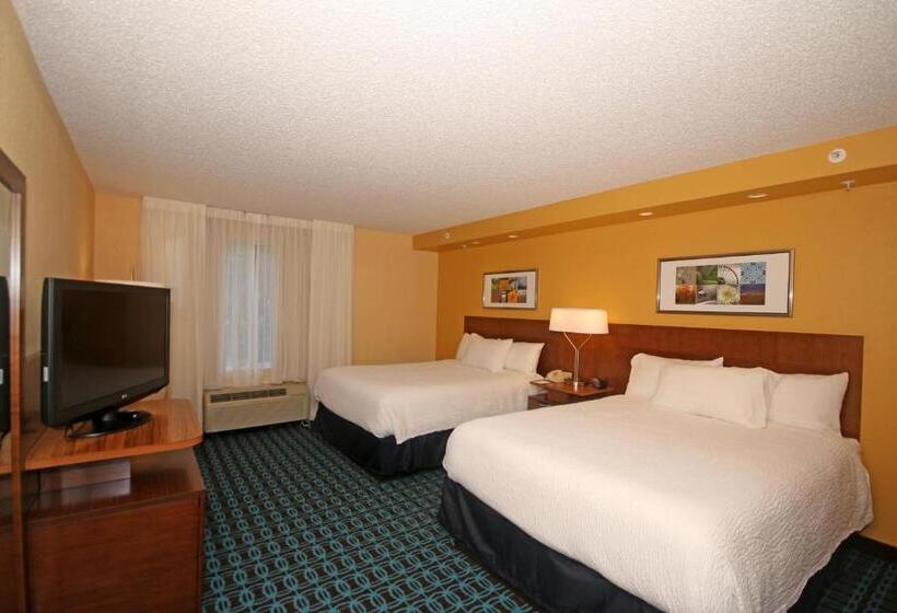 带2个双人床的标准工作室, Fairfield Inn & Suites By Marriott Aiken