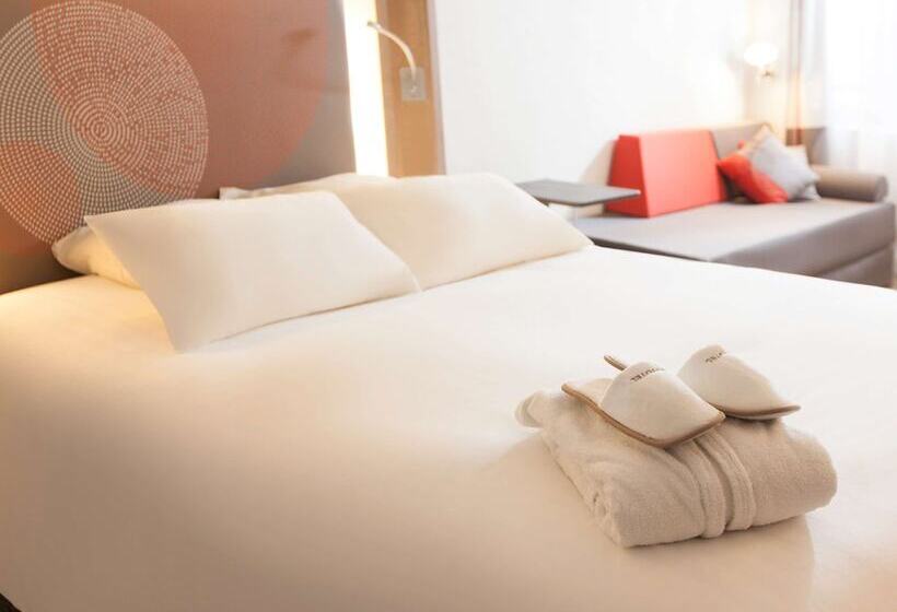 수피리어 룸, Novotel Bangka Hotel & Convention Center