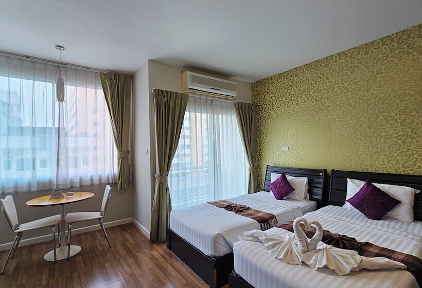 استودیوی استاندارد, Baiyoke Ciao