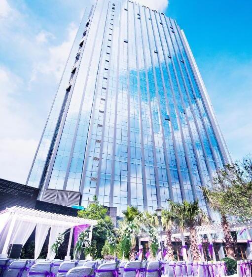 Люкс Повышенной Комфортности, Pullman Guiyang