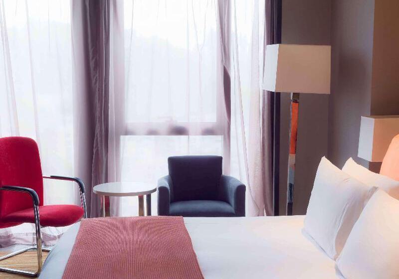 Номер Superior Кровать Кинг, Pullman Guiyang