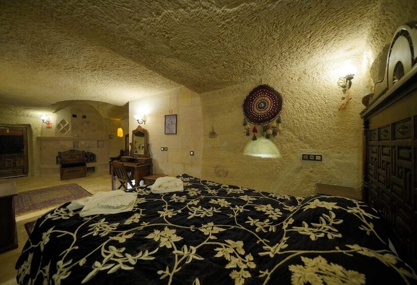 キングサイズベッドのスイートルーム, Travel Inn Cave