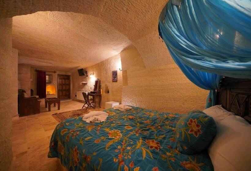 デラックスルーム, Travel Inn Cave
