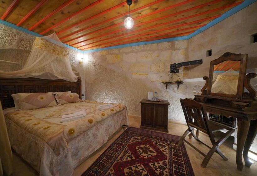 Suite m. Hydromassage, Travel Inn Cave