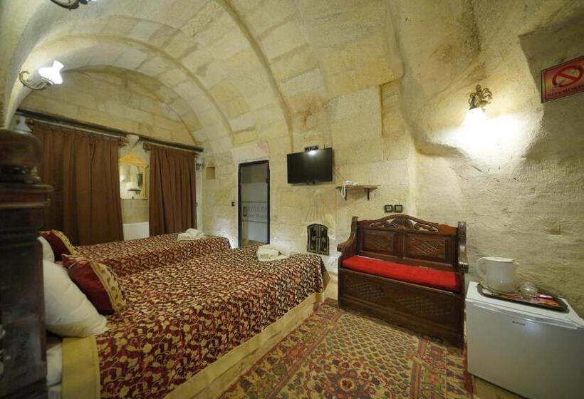 スタンダードルーム, Travel Inn Cave