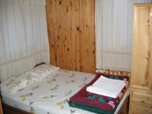 بانگلوی استاندارد, Bayrams Tree Houses