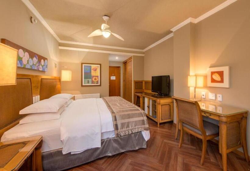 수피리어 트리플 룸, Wish Serrano Resort