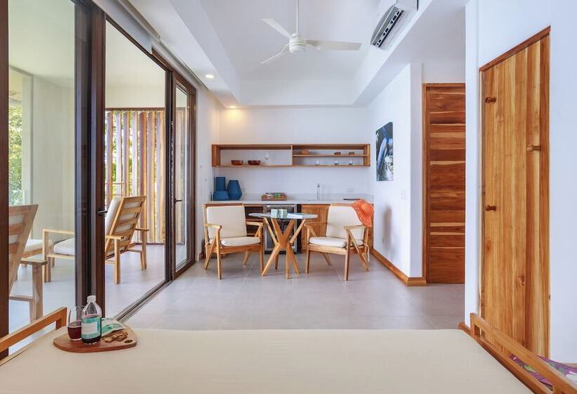 Люкс, Arenas Del Mar Beachfront & Rainforest Resort Member Of The Cayuga Collection