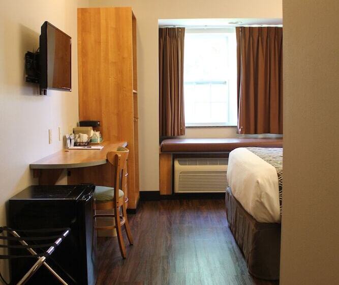 장애인을 위한 스탠다드 룸, York Microtel Inn & Suites By Wyndham
