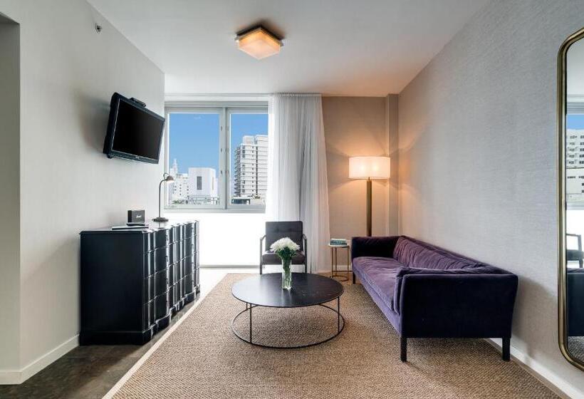 스위트, Boulan South Beach