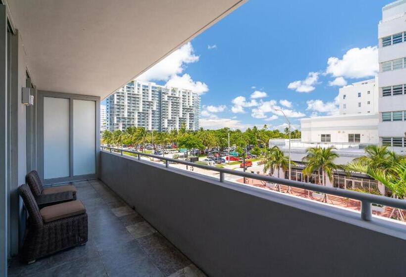 발코니가 있는 스위트, Boulan South Beach