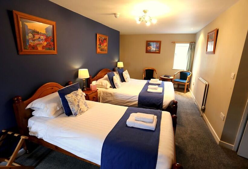 Семейный Номер, Brathay Lodge