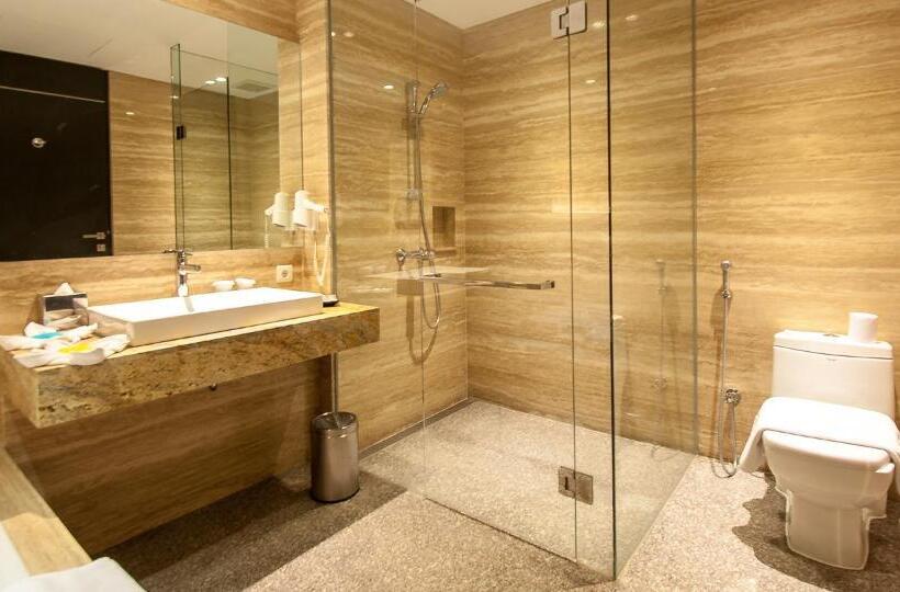 اتاق لوکس, Fm7 Resort Hotel   Jakarta Airport