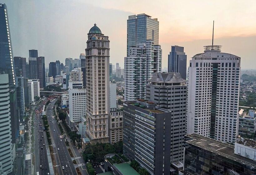 Апартаменты Deluxe 2 Спальни, The Mayflower, Jakarta Marriott Executive Apartments