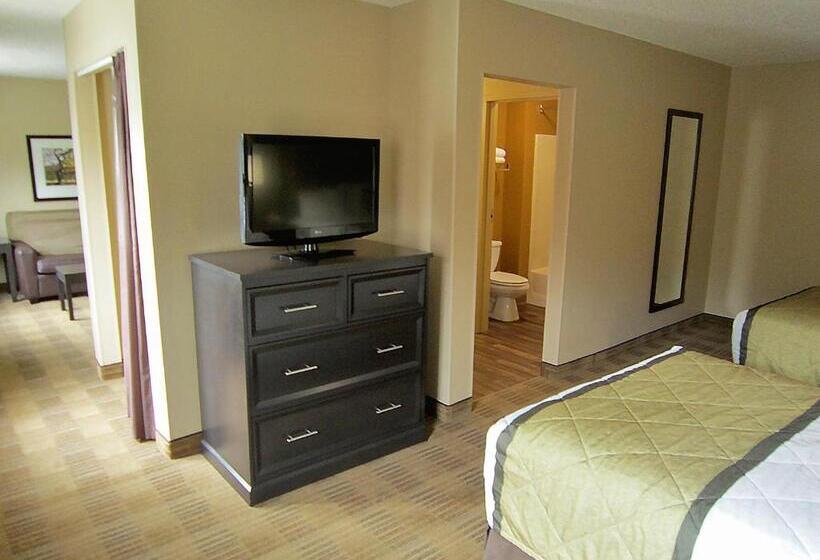 Студия Deluxe, Extended Stay America Suites  Detroit  Novi  Orchard Hill Place