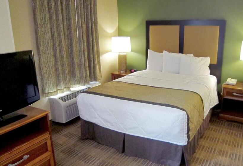 Студия Стандарт, Extended Stay America Suites  Detroit  Novi  Orchard Hill Place