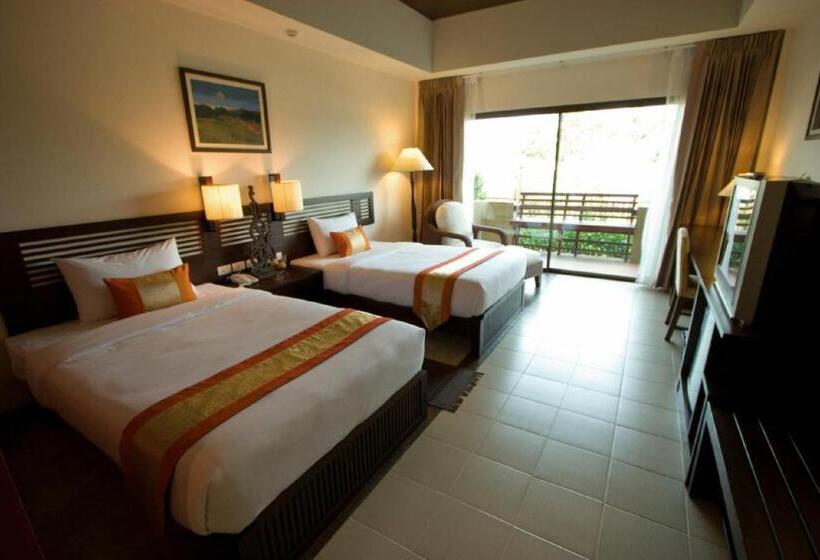 スーペリアールーム, Mae Jo Golf Resort & Spa