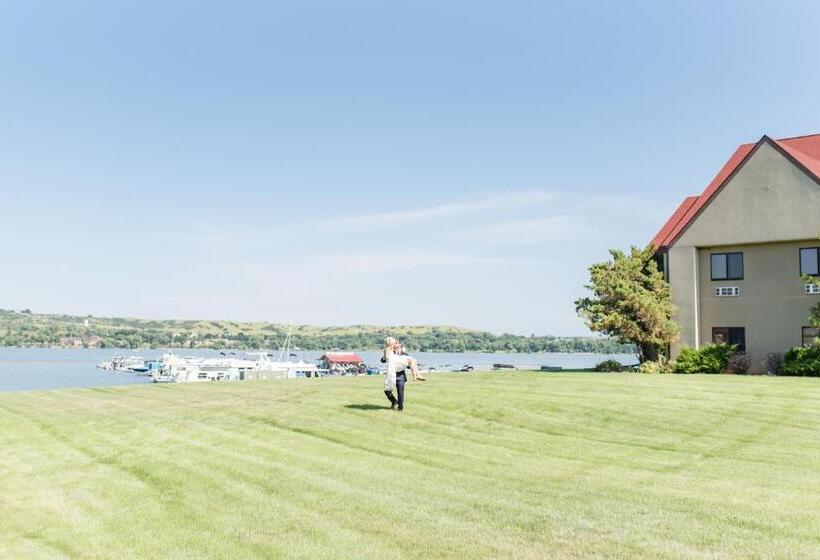 Люкс Кровать Кинг, Arrowwood Resort At Cedar Shore
