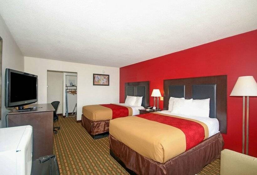 Номер Стандарт 2 Двуспальные Кровати, Econo Lodge Inn And Suites   Pilot Mountain