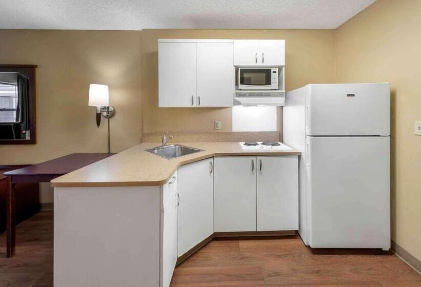 Standard Studio Kingsize Seng, Extended Stay America Suites  Orange County  Anaheim Convention Center