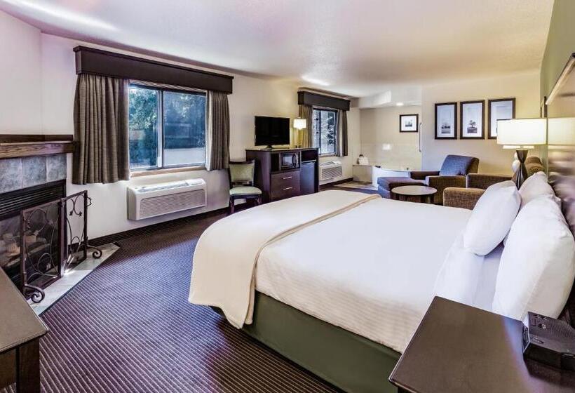 Люкс Премиум, Americinn By Wyndham Hampton
