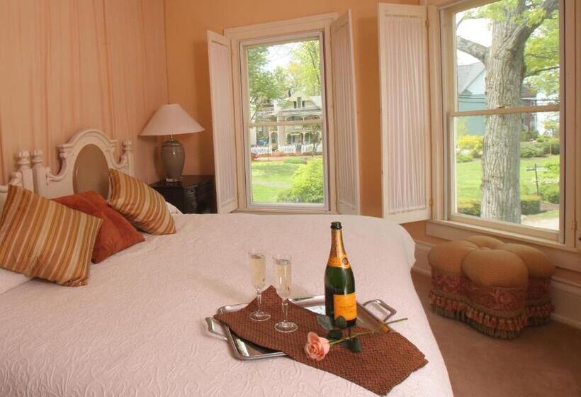 Номер Стандарт, Spencer Hotel & Spa Chautauqua