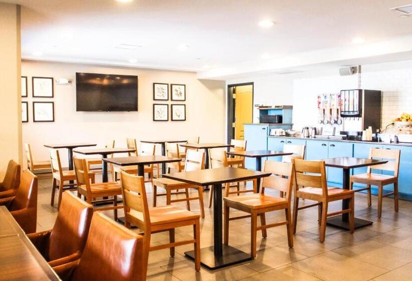 Номер Стандарт Адаптированный для Инвалидов, Country Inn & Suites By Radisson, Chester, Va