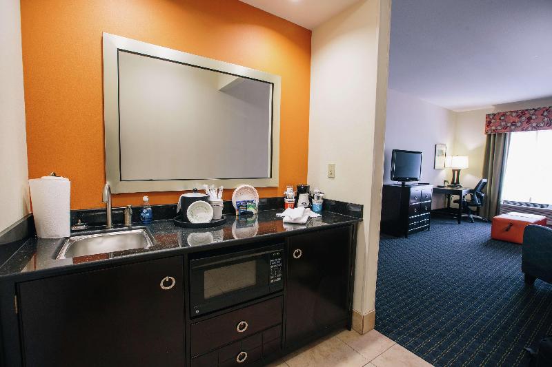 스위트 킹사이즈 침대, Hampton Inn & Suites Effingham