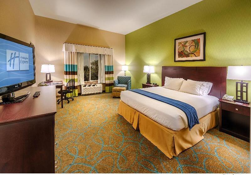 스탠다드 룸 킹사이즈 침대, Holiday Inn Express Hotel & Suites Red Bluff South Redding By Ihg