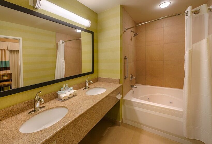 스위트, Holiday Inn Express Hotel & Suites Red Bluff South Redding By Ihg