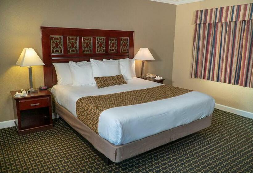 스탠다드 룸 킹사이즈 침대, Sea Breeze Inn   San Simeon