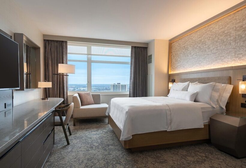 俱乐部房间, The Westin Chicago Lombard