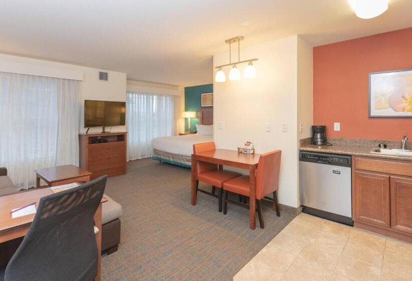스탠다드 스튜디오 킹침대, Residence Inn Bozeman