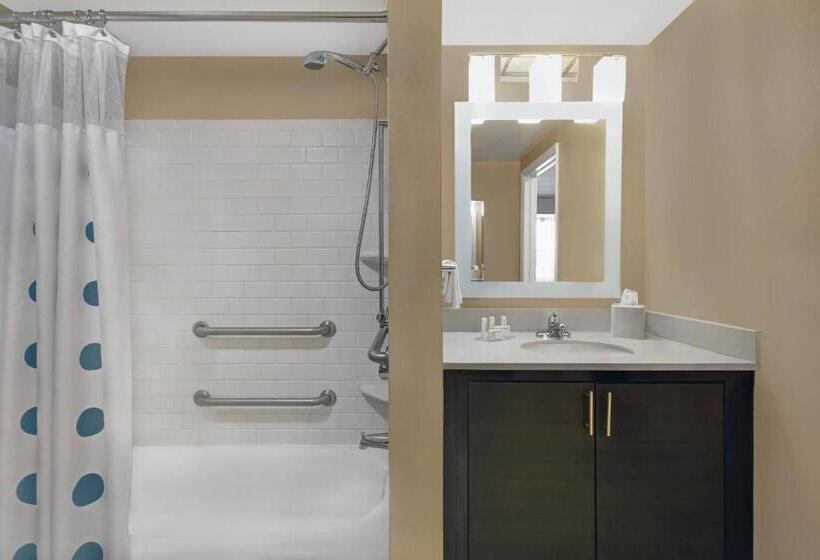 Студия Стандарт, Towneplace Suites Republic Airport Long Island Farmingdale