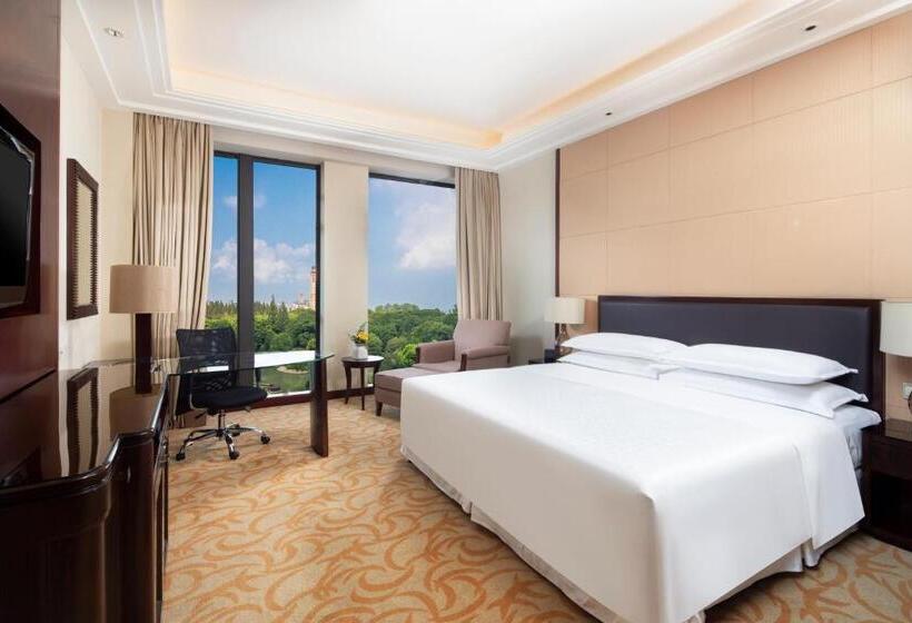 Номер Deluxe Кровать Кинг, Sheraton Jiangyin