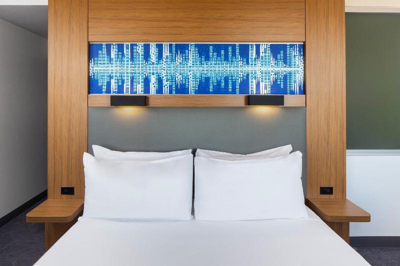 스탠다드 룸 킹사이즈 침대, Aloft Tempe