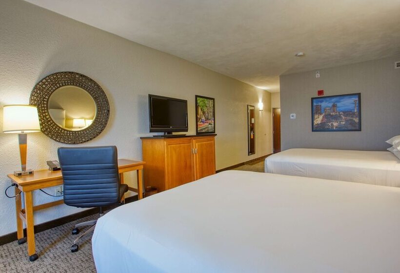 带观景的豪华间, Drury Inn & Suites San Antonio Near La Cantera