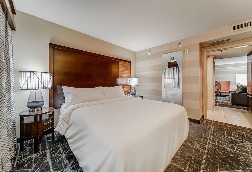 Люкс, Embassy Suites Atlanta   Kennesaw Town Center