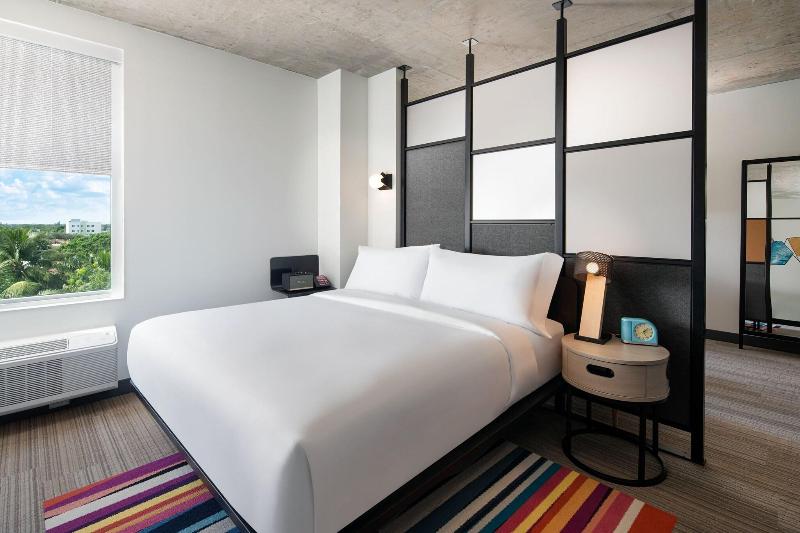 带大床的标准工作室, Courtyard Seattle Downtown/pioneer Square