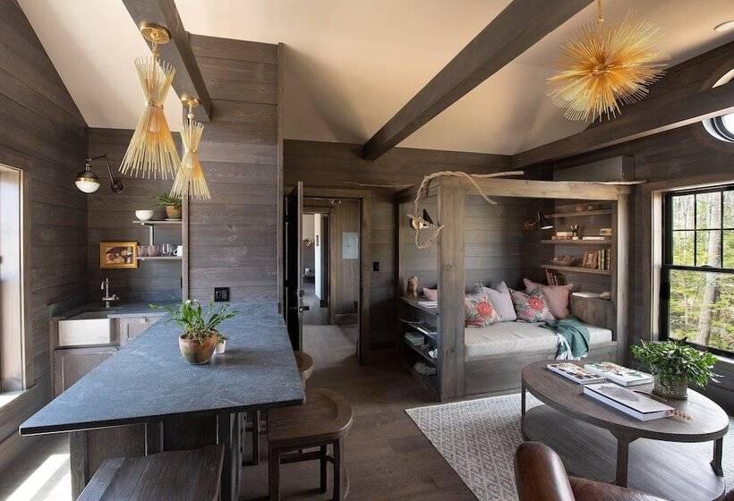 Хижина, Hidden Pond Resort