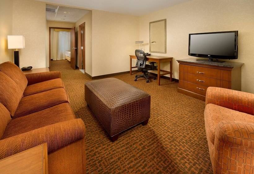 Люкс Адаптированный для Инвалидов, Drury Plaza Hotel Valdosta