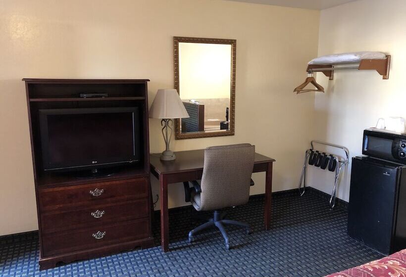 Номер Стандарт, Jamestown Railtown Motel