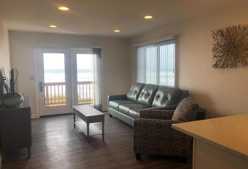 디럭스 스위트 킹 침대, Sailor Jack Oceanfront Motel