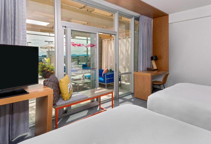 Номер Стандартный Кровать Куин, Aloft Asheville Downtown
